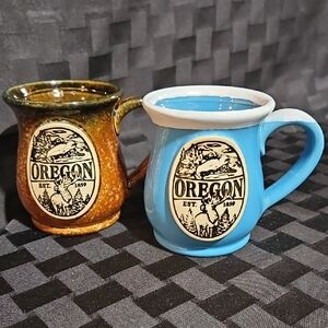 Made In Oregon Ceramic Belly Mugs Set - Mottled Brown and Two-Tone Blue/White